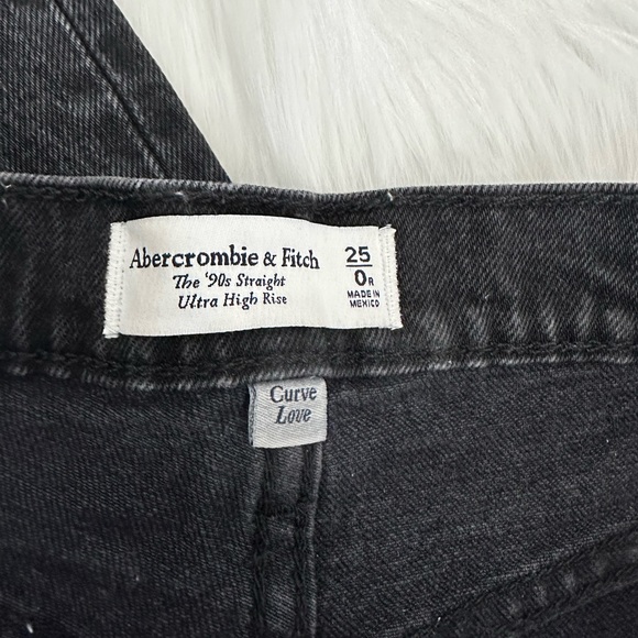 Abercrombie & Fitch 90s Straight Ultra High Rise Jeans - Black denim - Picture 5 of 5
